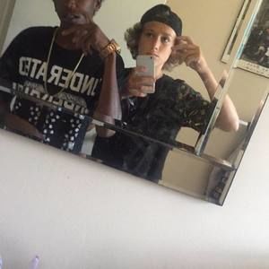 Meet your Posher, Dominic